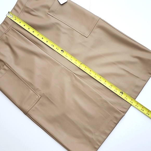 Laundry by Shelli Segal Caramel Tan Midi Slip On Skirt Stretch Side Pockets Sz L - Picture 9 of 10